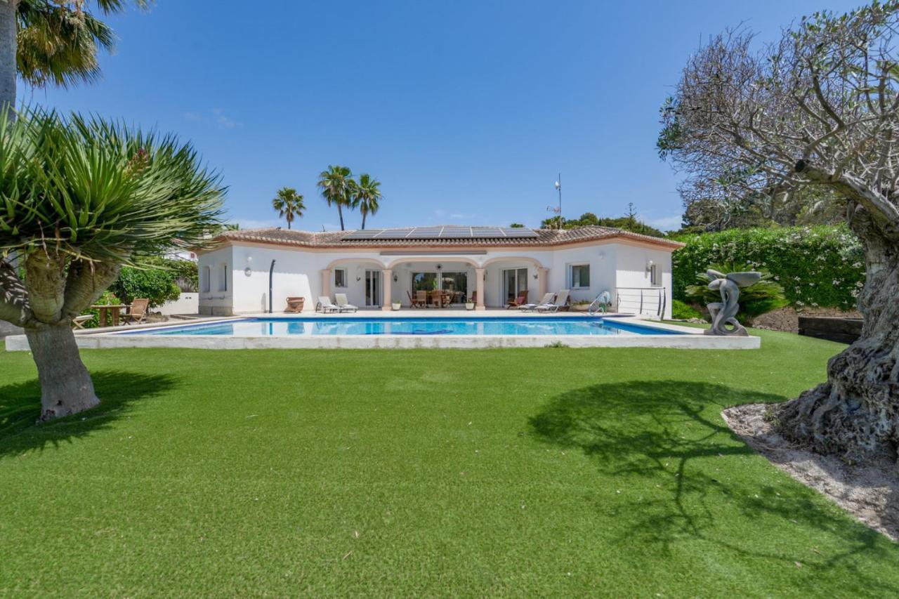Villas Guzman - Acacias Беніса Екстер'єр фото